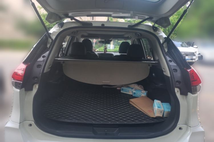 Used Nissan X-Trail 2019 2.0L CVT Smart Connect Comfort Edition 2WD Trunk