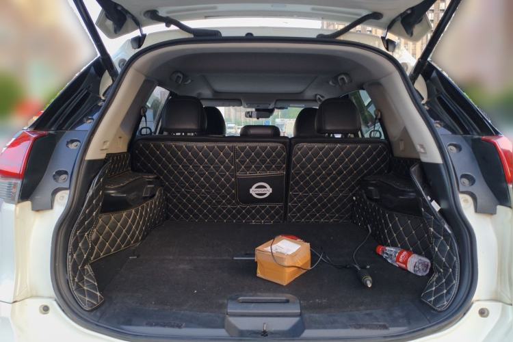 Used Nissan X-Trail 2019 2.5L CVT Smart Connect Luxury Edition 4WD Trunk