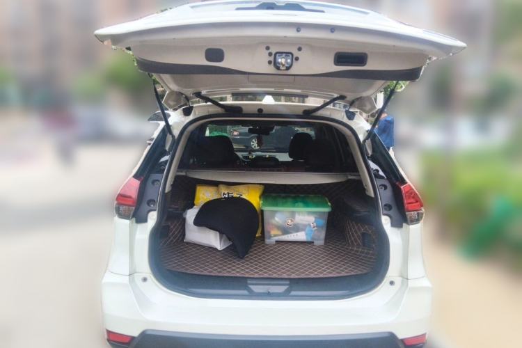 Used Nissan X-Trail 2019 2.0L CVT Smart Connect Comfort Edition 2WD Trunk