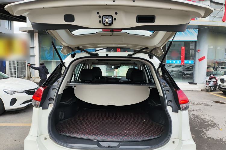 Used Nissan X-Trail 2019 2.0L CVT Smart Connect Comfort Edition 2WD Trunk