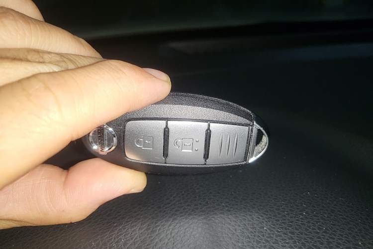 Used Nissan X-Trail 2019 2.0L CVT Comfort Edition 2WD Vehicle Key