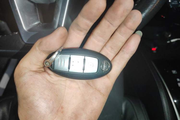 Used Nissan X-Trail 2019 2.0L CVT Comfort Edition 2WD Vehicle Key