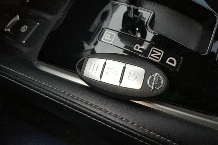Used Nissan X-Trail 2019 2.0L CVT Smart Connect Comfort Edition 2WD Vehicle Key
