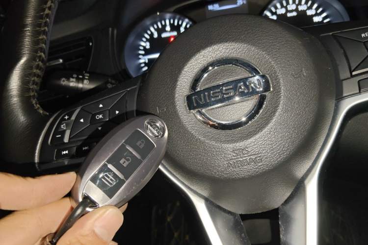 Used Nissan X-Trail 2019 2.0L CVT Smart Connect Comfort Edition 2WD Vehicle Key
