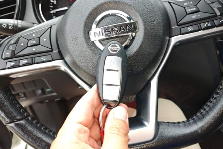 Used Nissan X-Trail 2019 2.0L CVT Smart Connect Comfort Edition 2WD Vehicle Key