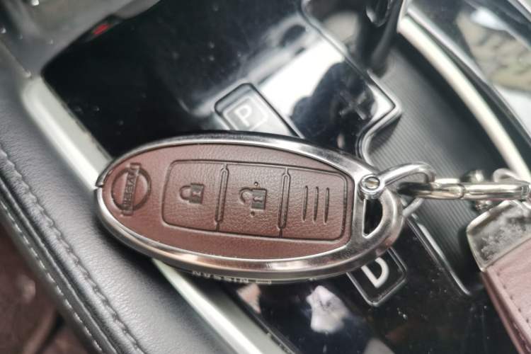Used Nissan X-Trail 2019 2.0L CVT Comfort Edition 2WD Vehicle Key