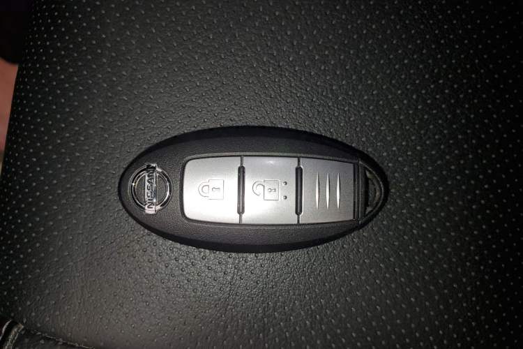 Used Nissan X-Trail 2019 2.0L CVT Smart Connect Comfort Edition 2WD Vehicle Key