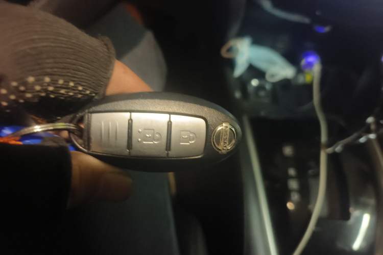 Used Nissan X-Trail 2019 2.0L CVT Smart Connect Comfort Edition 2WD Vehicle Key