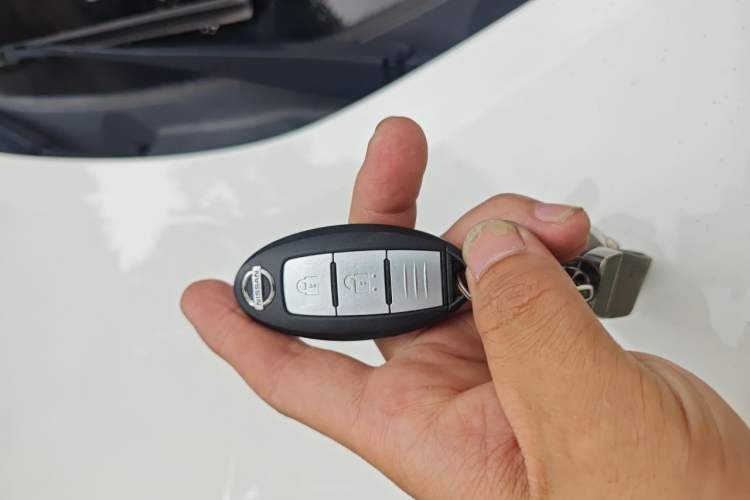Used Nissan X-Trail 2019 2.0L CVT Smart Connect Comfort Edition 2WD Vehicle Key