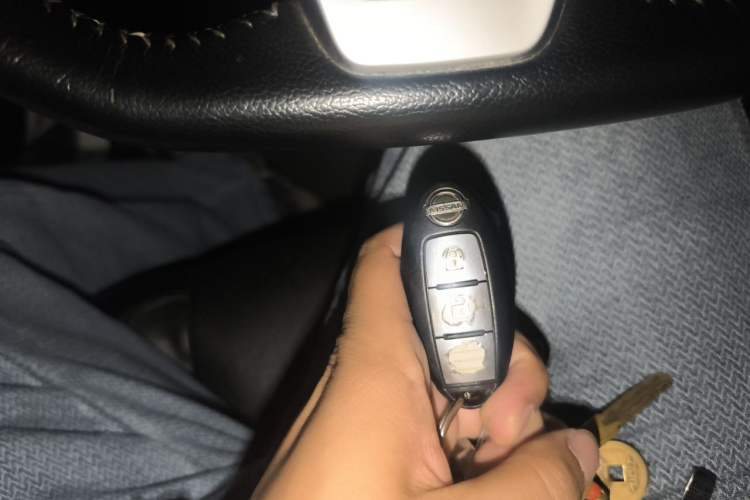 Used Nissan X-Trail 2019 2.0L CVT Smart Connect Comfort Edition 2WD Vehicle Key
