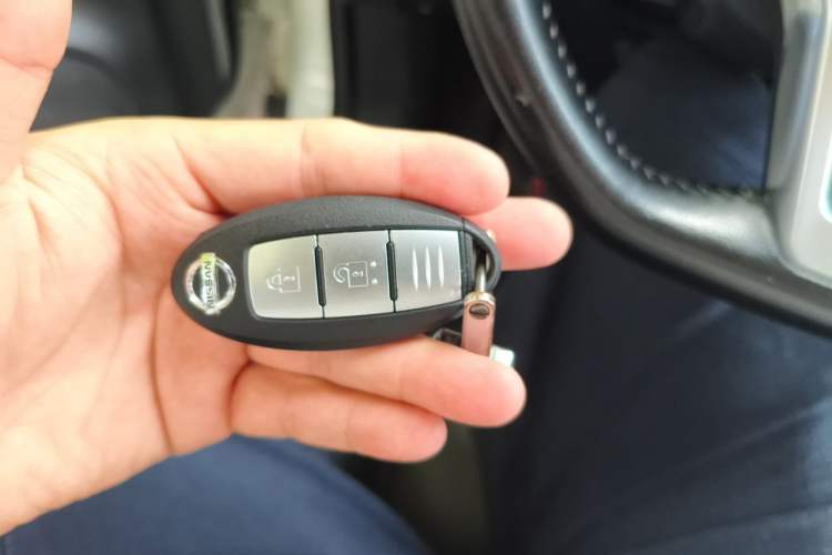 Used Nissan X-Trail 2019 2.0L CVT Smart Connect Comfort Edition 2WD Vehicle Key