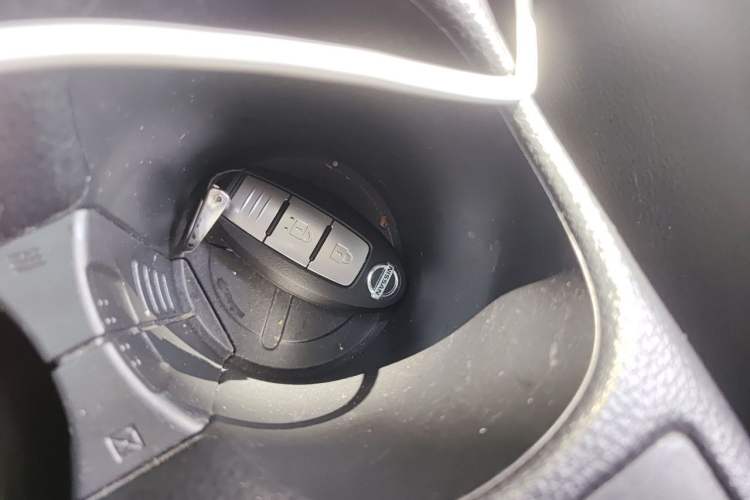 Used Nissan X-Trail 2019 2.0L CVT Smart Connect Comfort Edition 2WD Vehicle Key