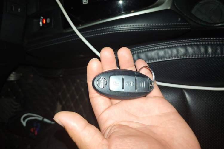 Used Nissan X-Trail 2019 2.0L CVT Smart Connect Comfort Edition 2WD Vehicle Key