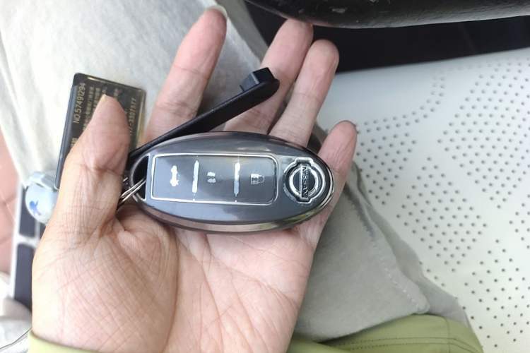 Used Nissan X-Trail 2019 2.0L CVT Comfort Edition 2WD Vehicle Key