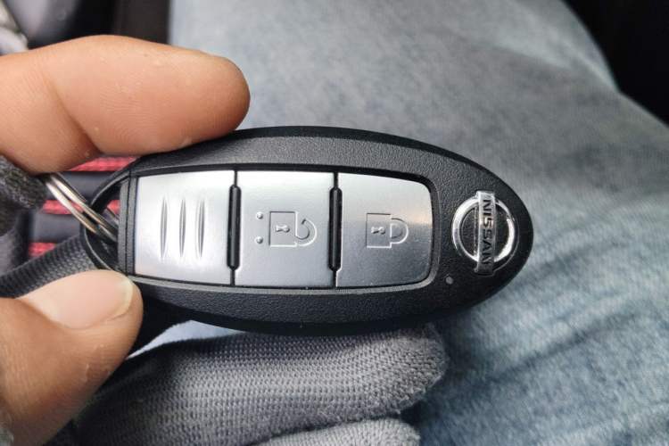 Used Nissan X-Trail 2019 2.0L CVT Comfort Edition 2WD Vehicle Key