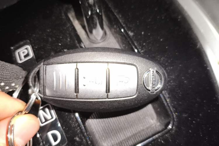 Used Nissan X-Trail 2019 2.0L CVT Smart Connect Comfort Edition 2WD Vehicle Key