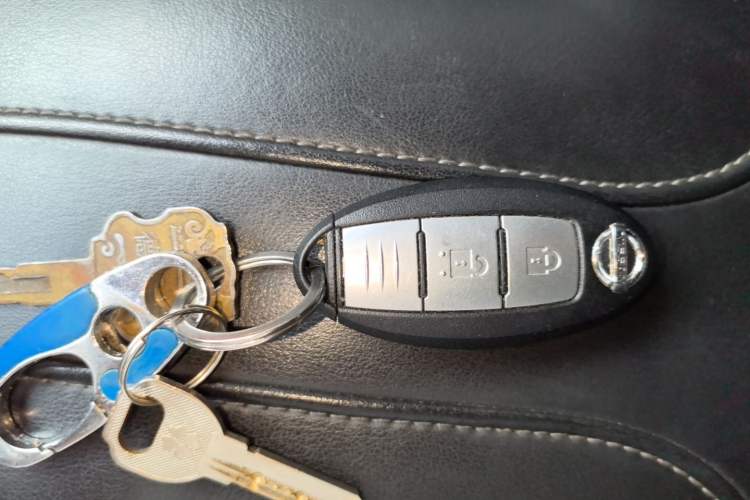Used Nissan X-Trail 2019 2.0L CVT Smart Connect Comfort Edition 2WD Vehicle Key
