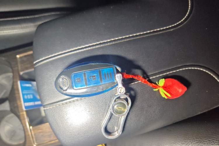 Used Nissan X-Trail 2019 2.0L CVT Smart Connect Comfort Edition 2WD Vehicle Key