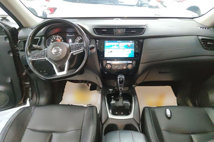 Used Nissan X-Trail 2019 2.0L CVT Smart Connect Comfort Edition 2WD Center Console