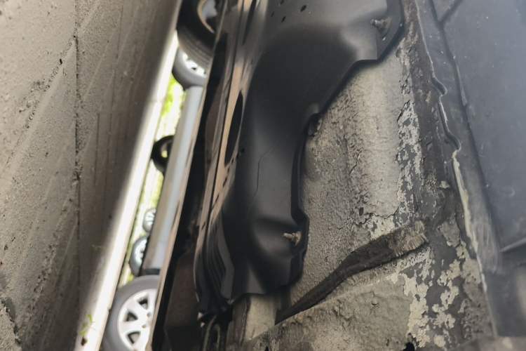 Used Nissan X-Trail 2019 2.5L CVT Smart Connect Luxury Edition 4WD Chassis Front Right