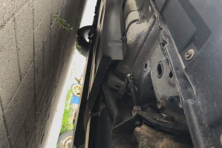 Used Nissan X-Trail 2019 2.5L CVT Smart Connect Luxury Edition 4WD Chassis Rear Left