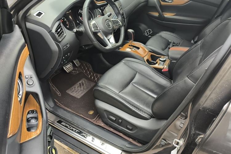 Used Nissan X-Trail 2019 2.5L CVT Smart Connect Luxury Edition 4WD Driver Seat
