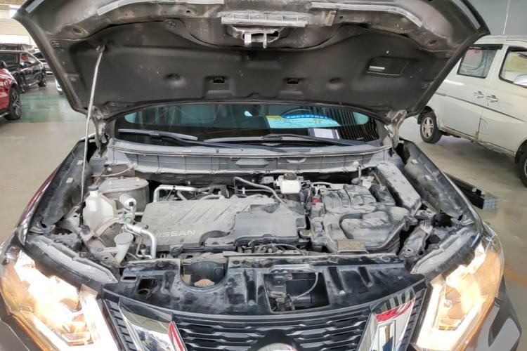 Used Nissan X-Trail 2019 2.0L CVT Comfort Edition 2WD Engine Bay
