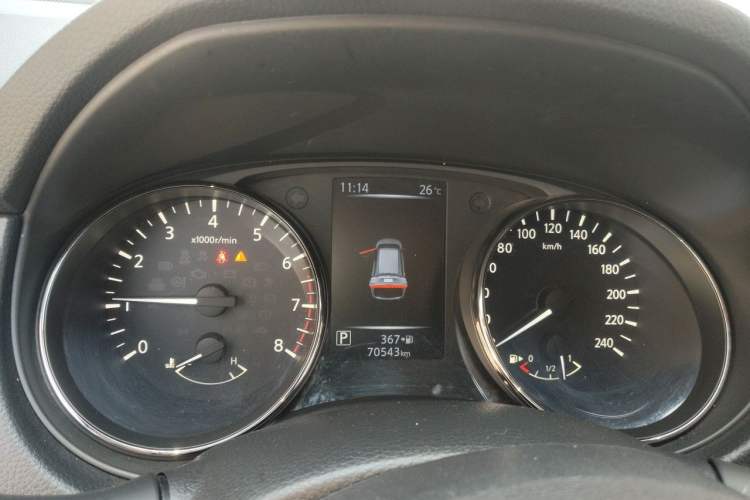 Used Nissan X-Trail 2019 2.0L CVT Smart Connect Comfort Edition 2WD Instrument Cluster