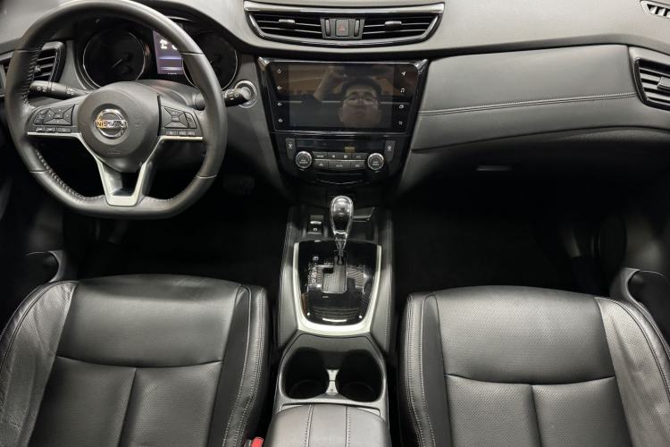 Used Nissan X-Trail 2019 2.0L CVT Smart Connect Comfort Edition 2WD Interior 1