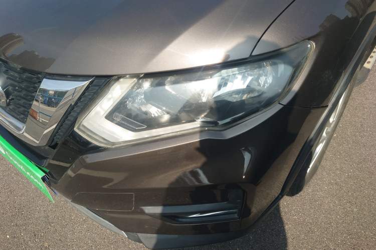 Used Nissan X-Trail 2019 2.0L CVT Smart Connect Comfort Edition 2WD Left Front Headlight