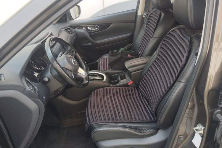 Used Nissan X-Trail 2019 2.0L CVT Smart Connect Comfort Edition 2WD Left Front Seat