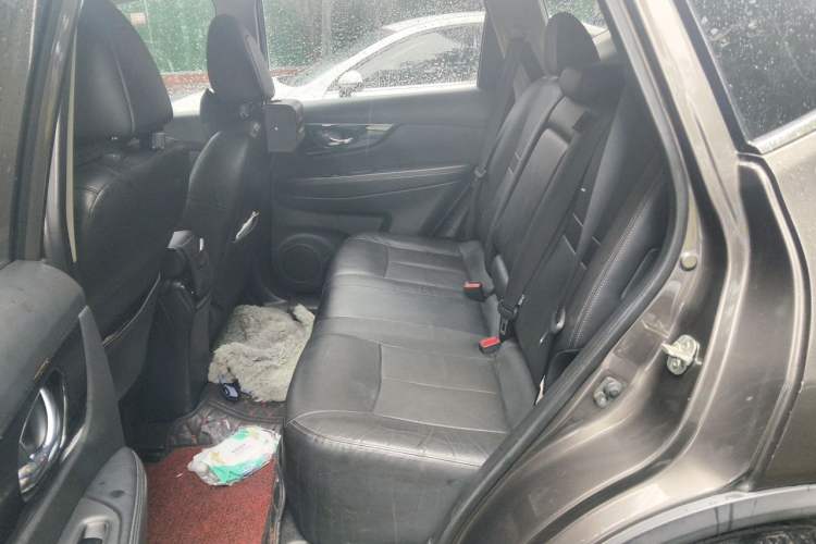 Used Nissan X-Trail 2019 2.0L CVT Smart Connect Comfort Edition 2WD Left Rear Seat