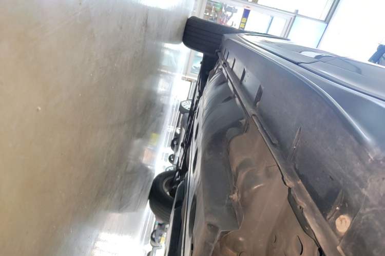 Used Nissan X-Trail 2019 2.0L CVT Comfort Edition 2WD Left Side Sill