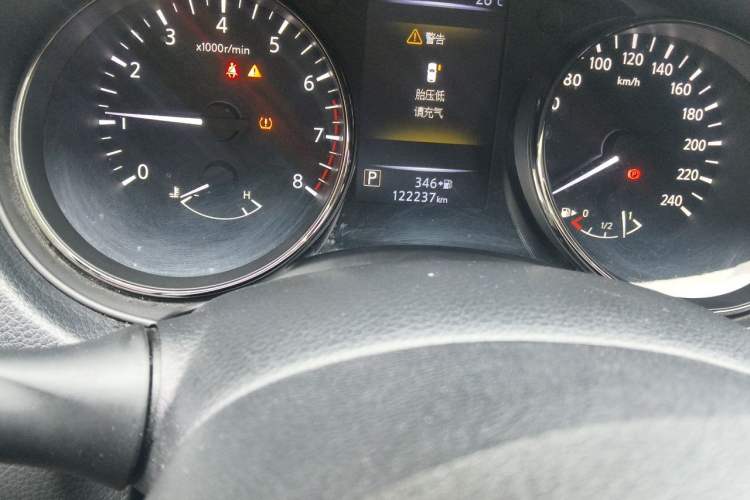 Used Nissan X-Trail 2019 2.0L CVT Smart Connect Comfort Edition 2WD Odometer Close Up
