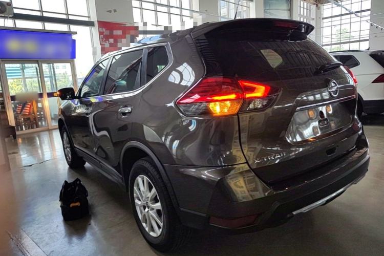 Used Nissan X-Trail 2019 2.0L CVT Comfort Edition 2WD Rear Left 45 Deg