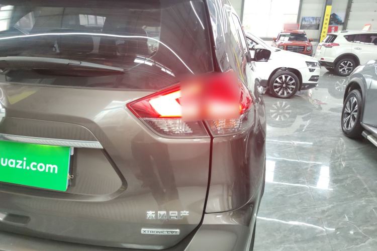 Used Nissan X-Trail 2019 2.0L CVT Smart Connect Comfort Edition 2WD Right Rear Taillight