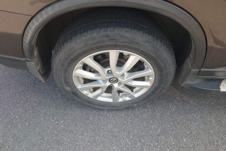 Used Nissan X-Trail 2019 2.0L CVT Smart Connect Comfort Edition 2WD Right Rear Wheel Hub