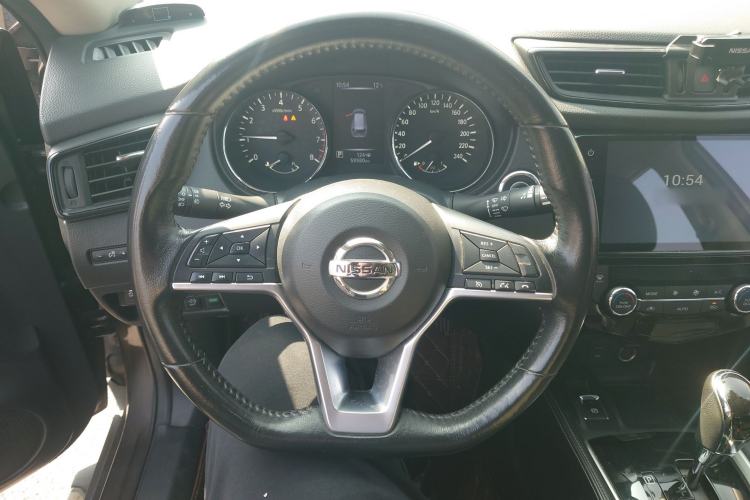 Used Nissan X-Trail 2019 2.0L CVT Smart Connect Comfort Edition 2WD Steering Wheel