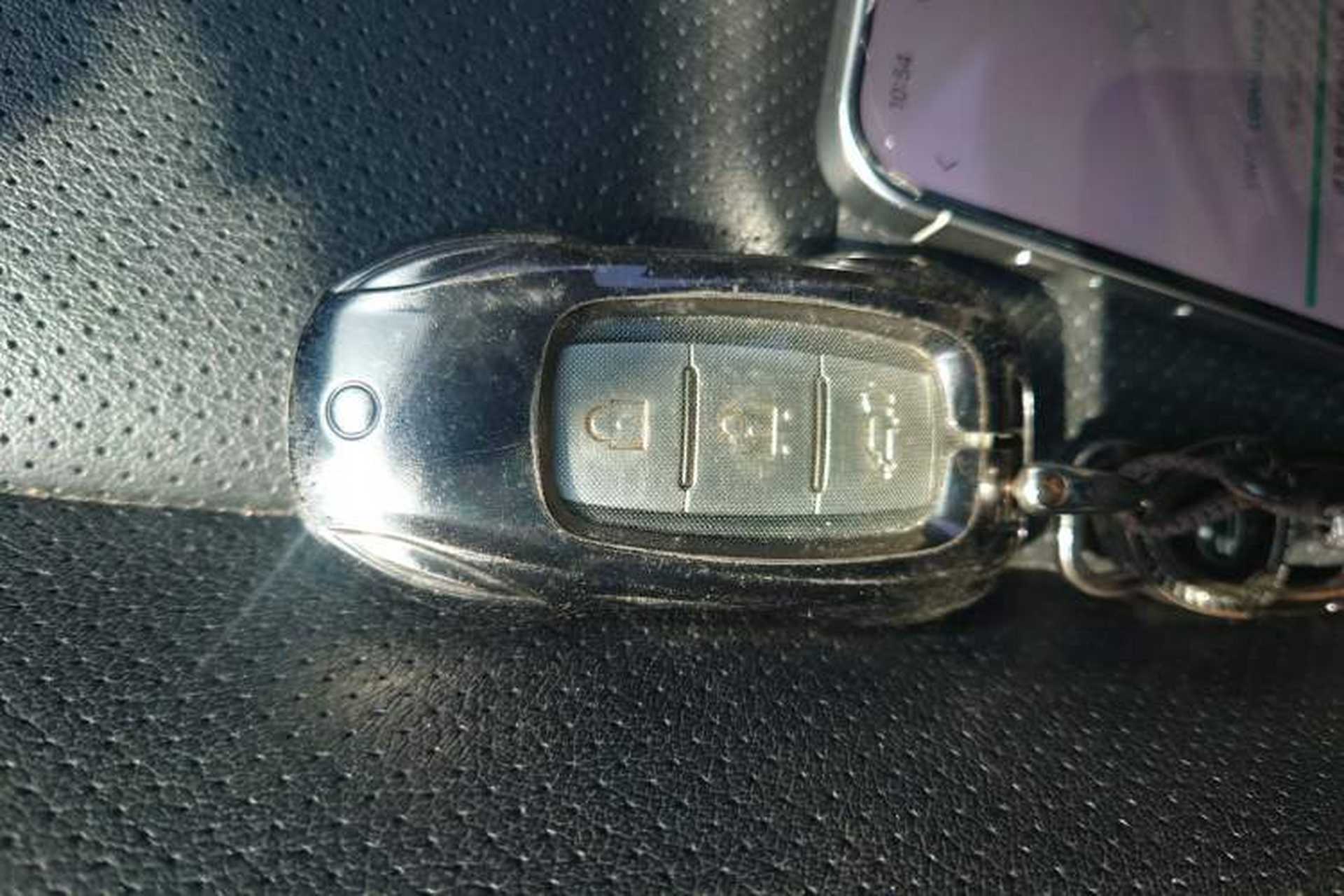 Used Nissan X-Trail 2019 2.0L CVT Smart Connect Comfort Edition 2WD Vehicle Key