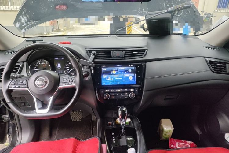 Used Nissan X-Trail 2020 2.0L XL ITS CVT 2WD SmartConnect Comfort Edition Center Console