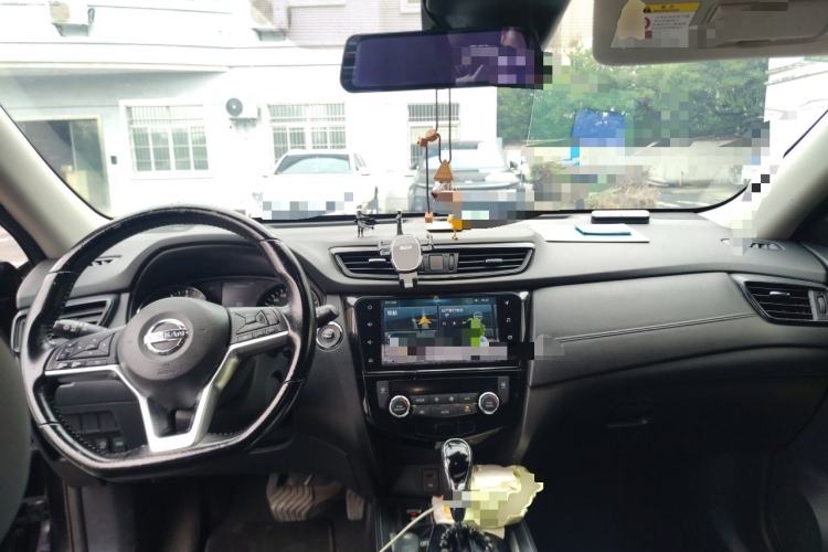 Used Nissan X-Trail 2020 2.0L XL ITS CVT 2WD SmartConnect Comfort Edition Center Console