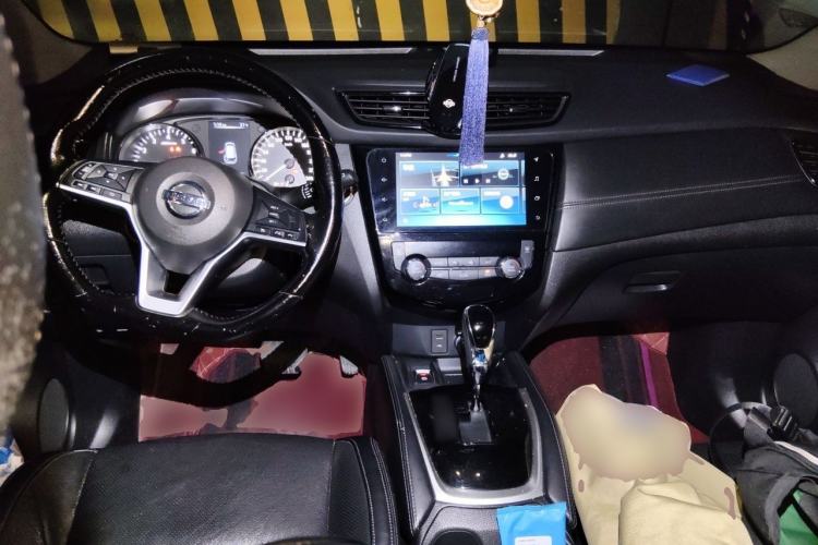Used Nissan X-Trail 2020 2.0L XL ITS CVT 2WD SmartConnect Comfort Edition Center Console