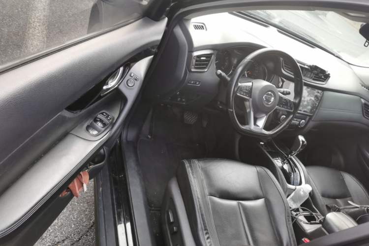 Used Nissan X-Trail 2020 2.0L XL ITS CVT 2WD SmartConnect Comfort Edition Driver Seat