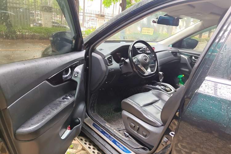 Used Nissan X-Trail 2020 2.0L XL ITS CVT 2WD SmartConnect Comfort Edition Driver Seat