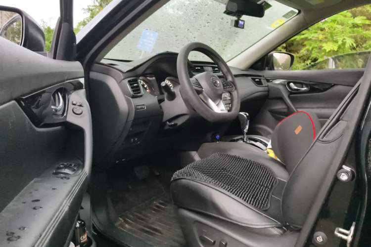 Used Nissan X-Trail 2020 2.0L XL ITS CVT 2WD SmartConnect Comfort Edition Driver Seat