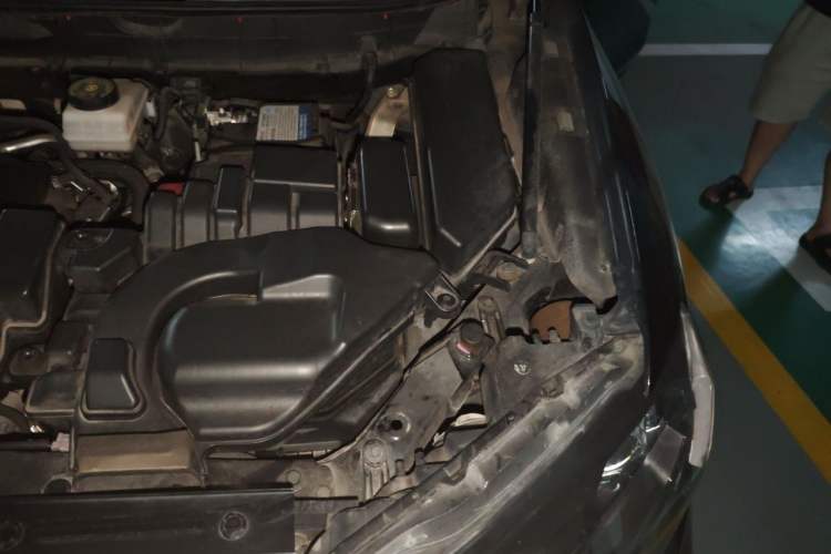 Used Nissan X-Trail 2020 2.0L XL ITS CVT 2WD SmartConnect Comfort Edition Engine Bay Left