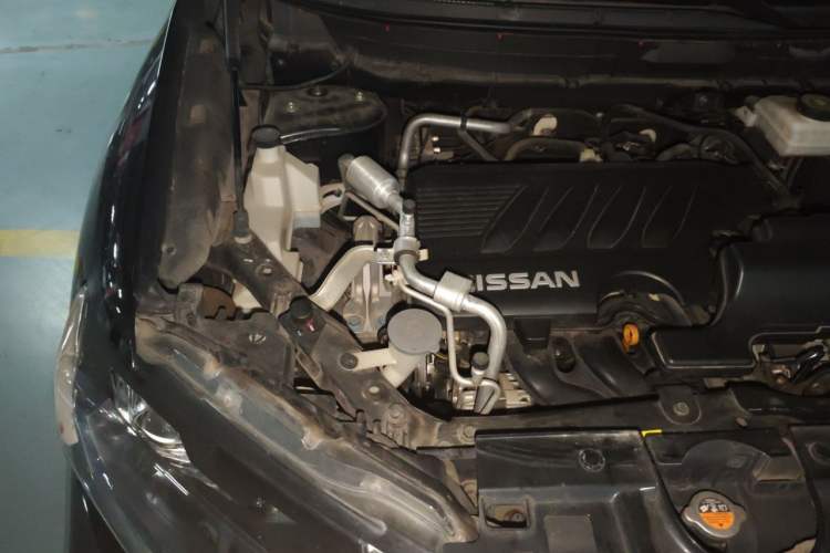 Used Nissan X-Trail 2020 2.0L XL ITS CVT 2WD SmartConnect Comfort Edition Engine Bay Right
