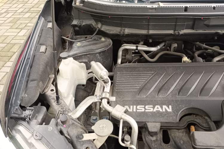 Used Nissan X-Trail 2020 2.0L XL Premium CVT 2WD SmartConnect Luxury Edition Engine Bay Right