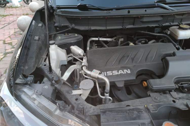 Used Nissan X-Trail 2020 2.0L XL ITS CVT 2WD SmartConnect Comfort Edition Engine Bay Right