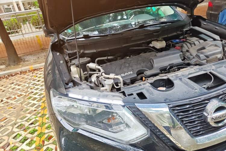 Used Nissan X-Trail 2020 2.0L XL ITS CVT 2WD SmartConnect Comfort Edition Engine Bay Right